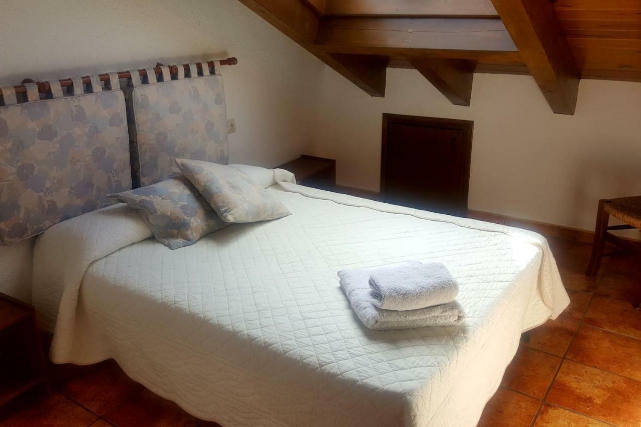 Les Forques De'N Pep Apartment Toses Exterior photo